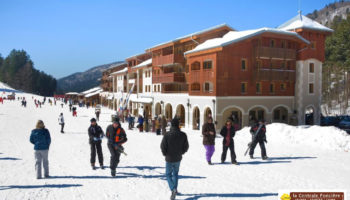 DESTINATION MONTAGNE, APPT 3 PIECES ORIENTE COTE PISTES ET EXPOSITION SUD