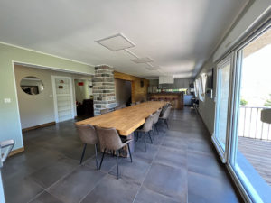 1 KM DU CENTRE MAISON COSSUE 8 PIECES 272 m²,