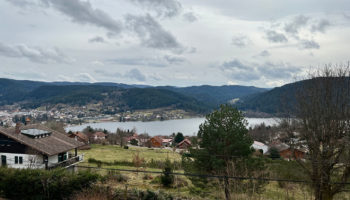 MAISON MITOYENNE A RÉNOVER FACE AU LAC DE GERARDMER SUR LE COTEAU DES XETTES !