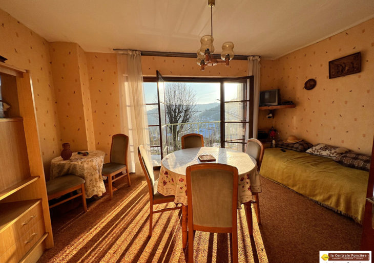  - MA2855AT