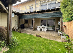 PLEIN CENTRE DE VAGNEY, REZ DE JARDIN COMPOSE 2 PIECES 46 m²