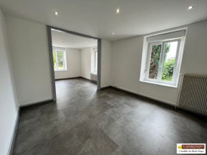 APPARTEMENT DE PLAIN PIED 3 PIECES 84 M² GARAGE