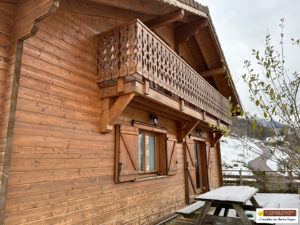 A 1 KM DU CENTRE ! CHALET 5 PIECES 2 SALLES D’EAU