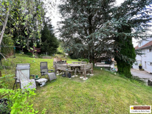 EXCLUSIF !  APPARTEMENT LUMINEUX ET  TRAVERSANT  AVEC CAVE, PARKING
