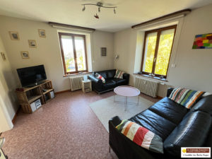 Appartement traversant 64 m², 2 chambres, cave et parking