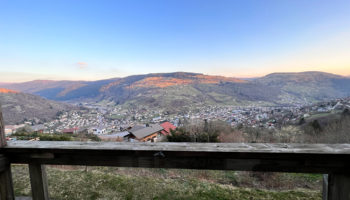 Appartement 3 pièces – Vue imprenable et rénovation soignée