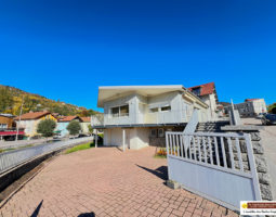 LA BRESSE CENTRE À PIED MAISON 180 m²