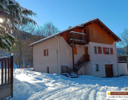 Maison 6 pièces 140 m² Terrain 11 ares 43 ca