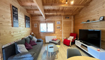 CHALET  DE PLAIN-PIED  FRESSE SUR MOSELLE !