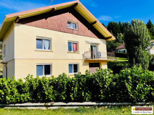 COMPROMIS SIGNE ! A DEUX PAS DU CENTRE VILLE ET AU CALME