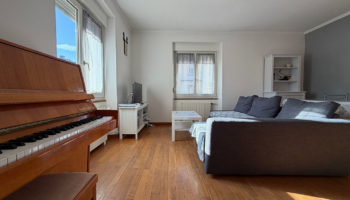 Proche centre Appartement 3 PIECES PATIO JARDIN ET GARAGE !