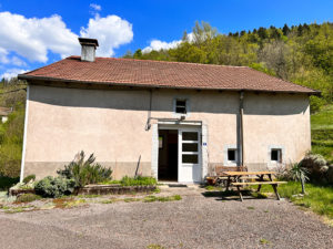 COMPROMIS SIGNE !  FRESSE SUR MOSELLE  ! FERME VOSGIENNE