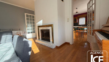 Appartement 3 PIECES PATIO JARDIN ET GARAGE !