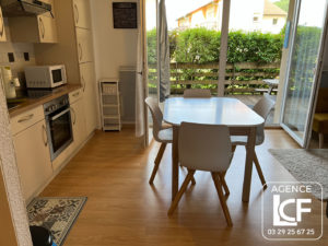 VENTRON : TRES BEL APPARTEMENT DE PLAIN PIED , 46 M2, 2 CHAMBRES AVEC TERRASSE