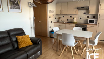 VENTRON : TRES BEL APPARTEMENT DE PLAIN PIED , 46 M2, 2 CHAMBRES AVEC TERRASSE