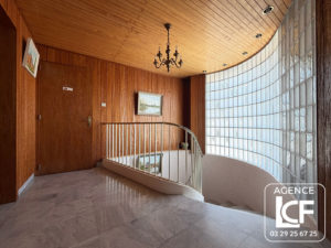 Superbe maison lumineuse avec cachet et jardin plat à LA BRESSE