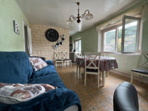 APPARTEMENT 54m² AVEC 2 CHAMBRES, CAVE, GRENIER ET PARKING