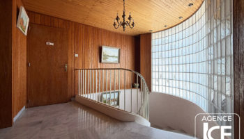 Superbe maison lumineuse avec cachet et jardin plat à LA BRESSE