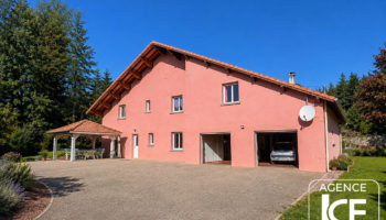 SPACIEUSE MAISON DE 240 m² , EXPOSITION SUD ET BELLE VUE